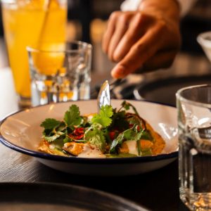 Arma tu grupo | Económico